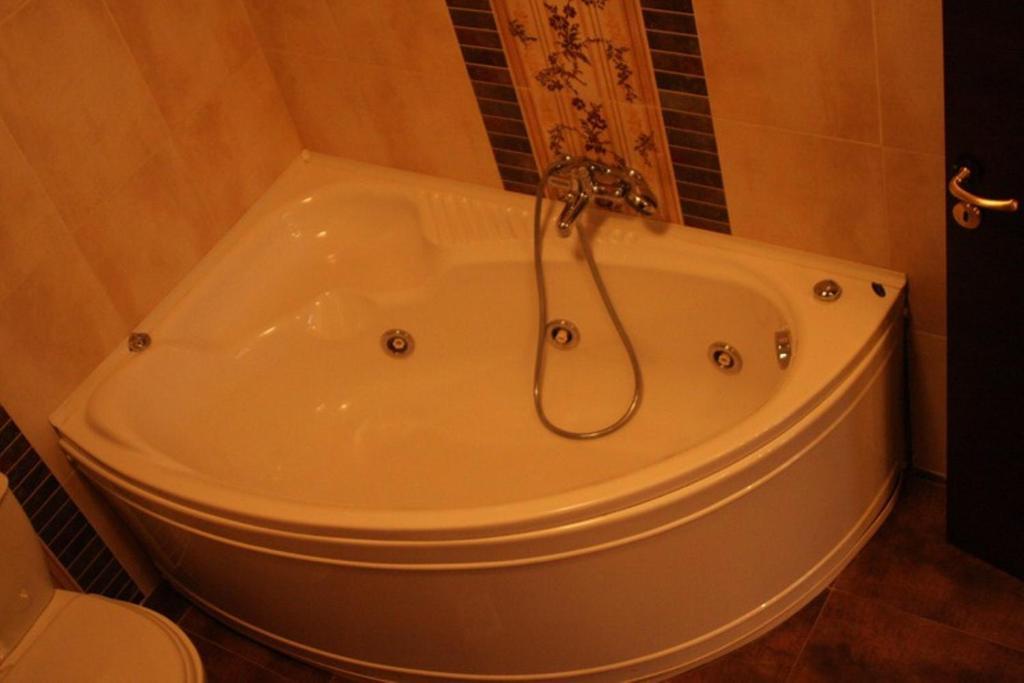 Hotel Lozitsi Veria  Habitación foto